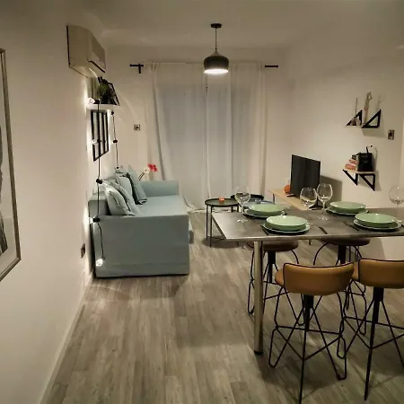 Yippee! Apartment Larnaca Exterior photo